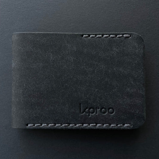 Cartera Portaplacas BASIC Policía Nacional | Edición Negra Hilo Gris | Cuero Cosido a Mano – KPROO