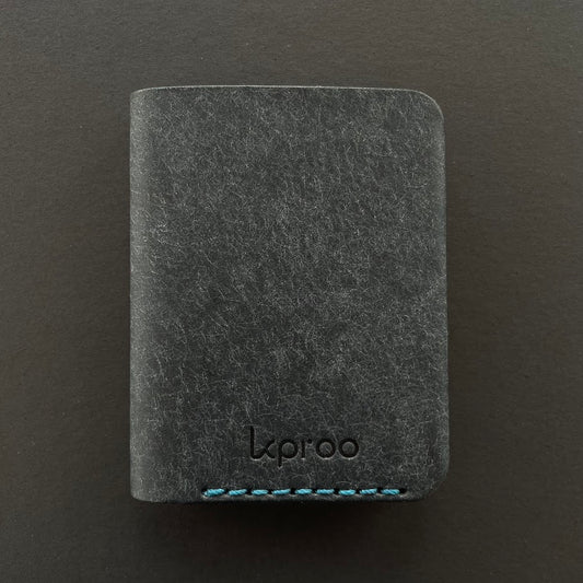 Cartera Portaplacas COMPAC | Edición Navy y Ortensia Hilo Turquesa | Todas las Corporaciones | Cuero Cosido a Mano – KPROO