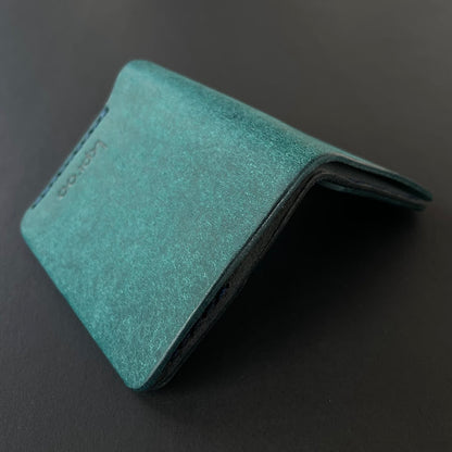 Cartera Portaplacas COMPAC | Edición Ortensia y Navy Hilo Azul Marino | Todas las Corporaciones | Cuero Cosido a Mano – KPROO