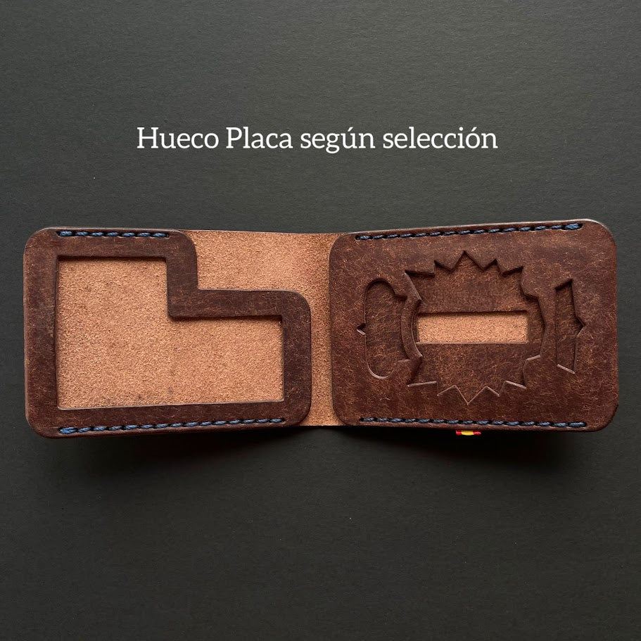 Cartera Portaplacas BASIC | Edición Tabaco Hilo Azul Marino | Todas las Corporaciones | Cuero Cosido a Mano – KPROO
