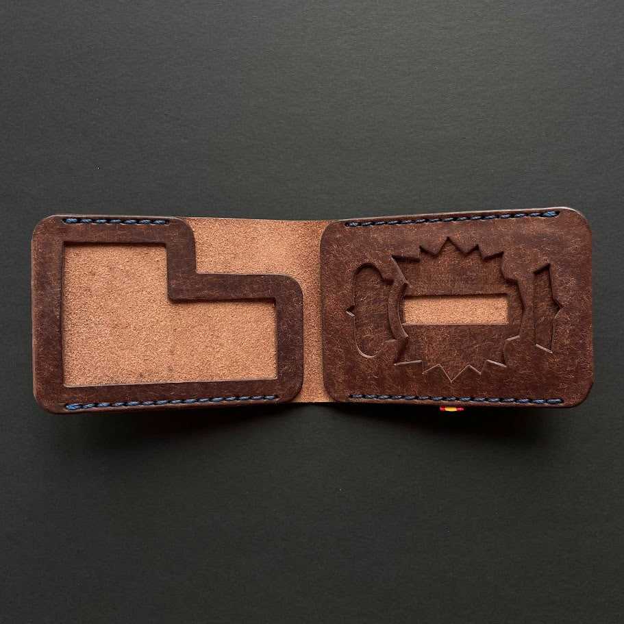 Cartera Portaplacas BASIC | Simulador | Todas las Corporaciones | Cuero Italiano Cosido a Mano – KPROO