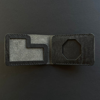 Cartera Portaplacas BASIC Guardia Civil Judicial | Edición Negra Hilo Negro | Cuero Cosido a Mano – KPROO