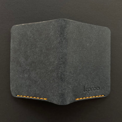 Cartera Portaplacas COMPAC | Edición Navy y Oliva Hilo Naranja | Todas las Corporaciones | Cuero Cosido a Mano – KPROO