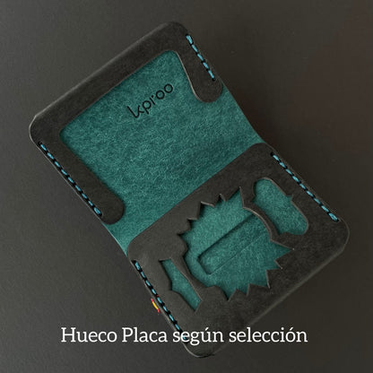 Cartera Portaplacas FORTIS | Edición Vizcaya | Todas las Corporaciones | Cuero Cosido a Mano – KPROO