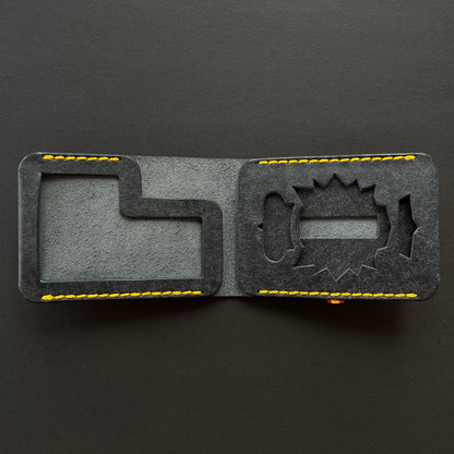 Cartera Portaplacas BASIC Policía Nacional | Edición Navy Hilo Mostaza | Cuero Cosido a Mano – KPROO