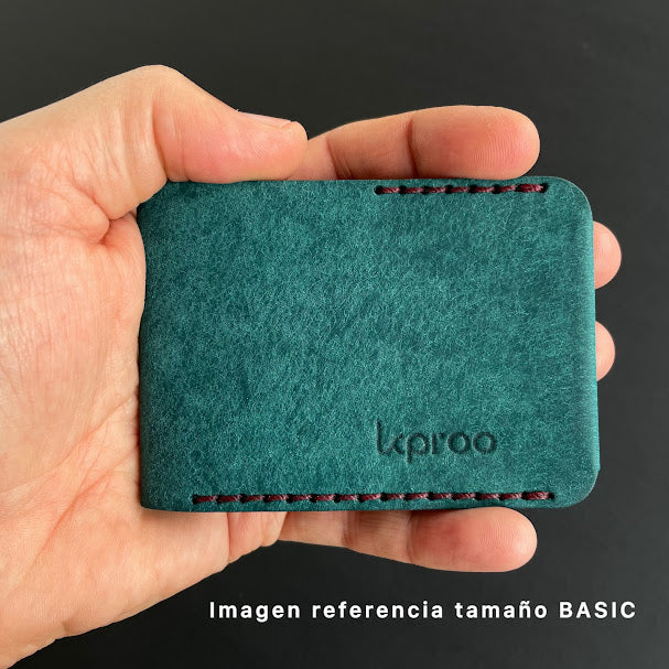Cartera portaplacas policial personalizable el hueco para placa de Policia Nacional Guardia Civil y Policias locales Piel italiana cosida a mano