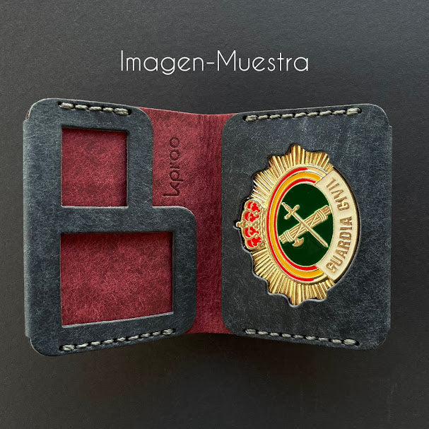 Cartera Portaplacas COMPAC Guardia Civil – Piel Italiana Cosida a Mano – Edición: Oliva y Negro Hilo Negro